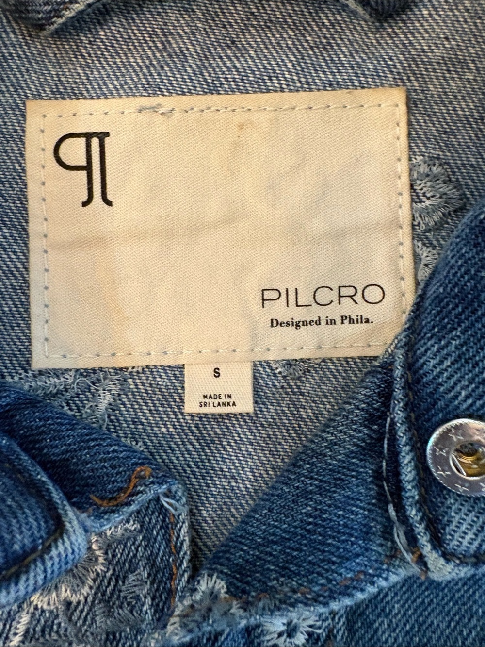 Anthropologie Pilcro Denim Jacket Womens S Blue Floral Embroidered Raw Hem - Picture 7 of 10